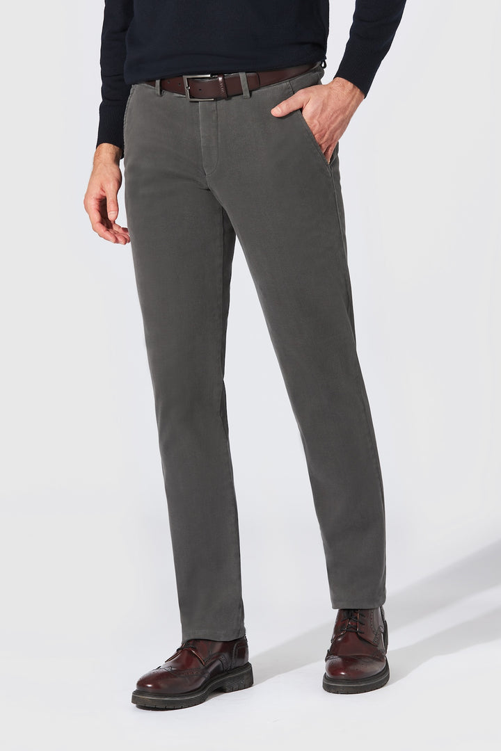 Trento Chino Pants
