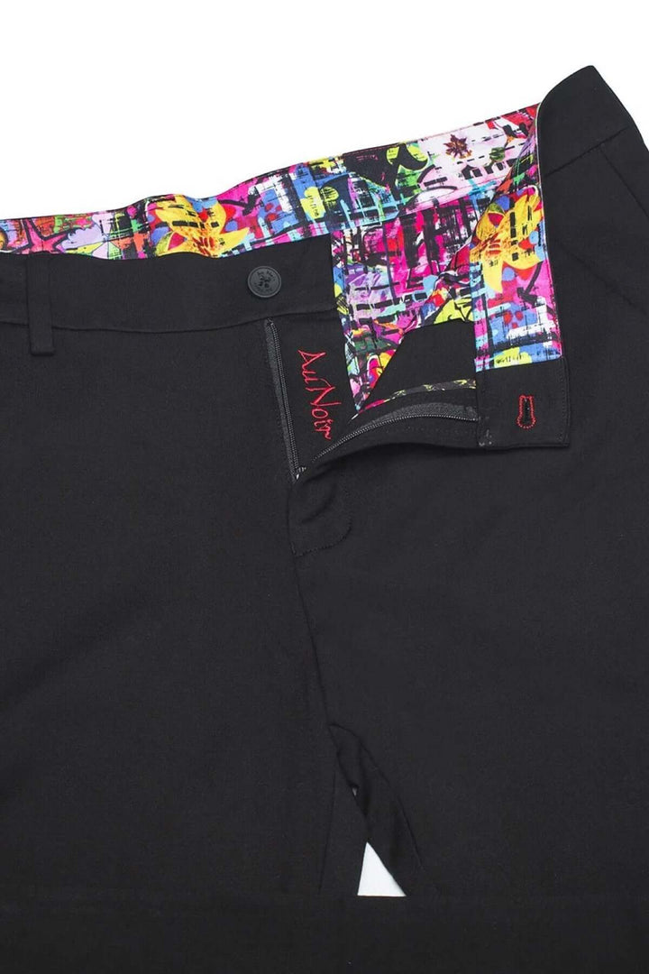 Pantalon de style Beretta avec doublure colorée, tissu extensible, coupe fuselée et finitions modernes.