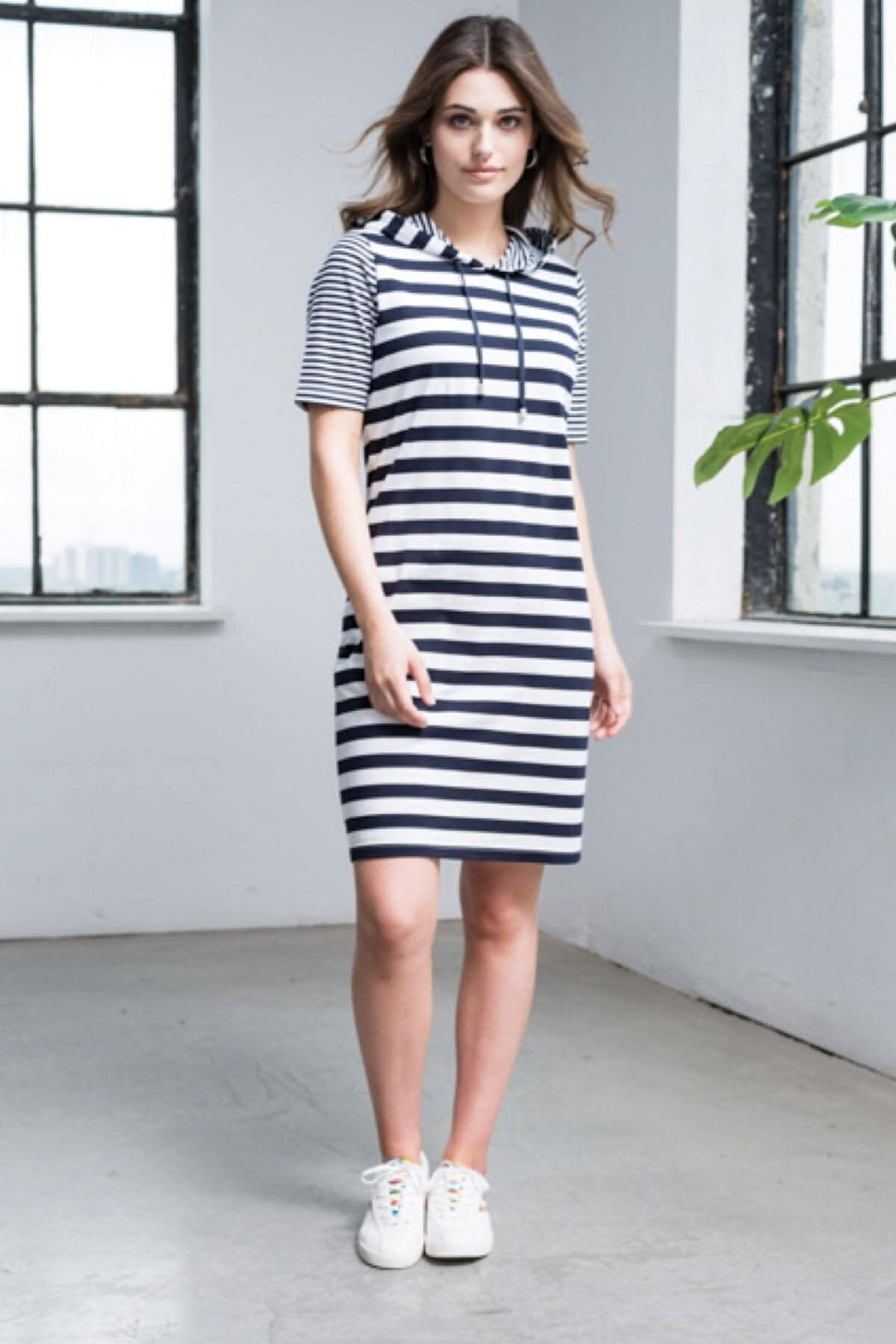 Robe rayée avec capuchon Alison Sheri