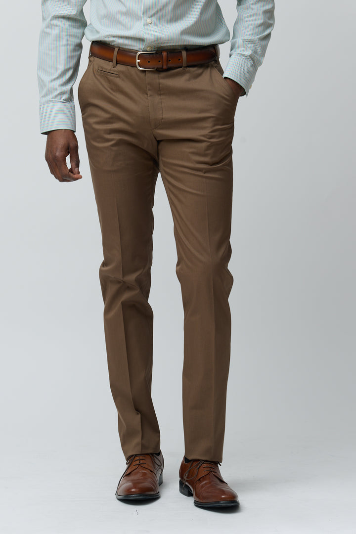 Pantalon habillé coupe ajustée
