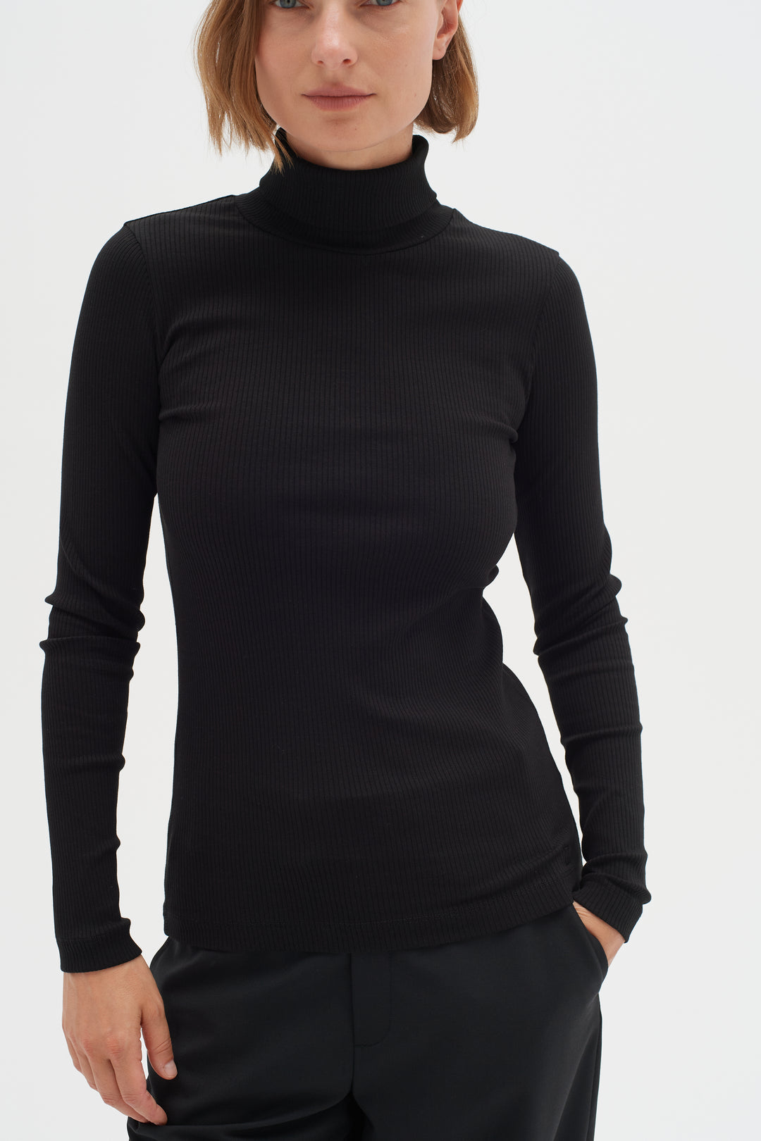 Dagna Turtleneck