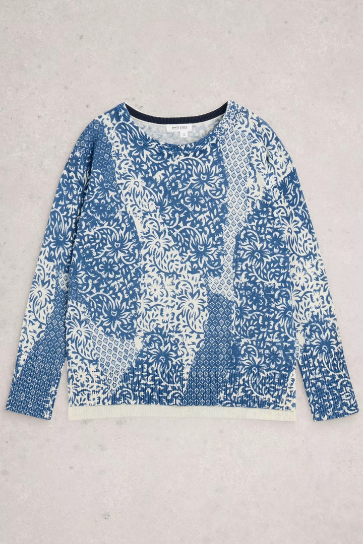 Chandail imprimé à motif contrastant bleu et blanc, coupe droite et encolure ronde, idéal pour un style moderne.