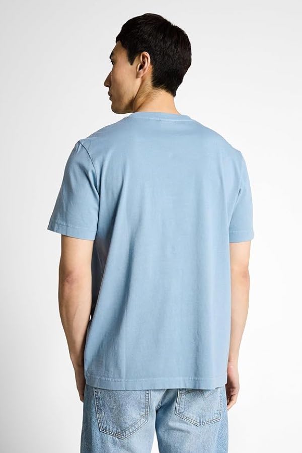 T-shirt with a chest pocket