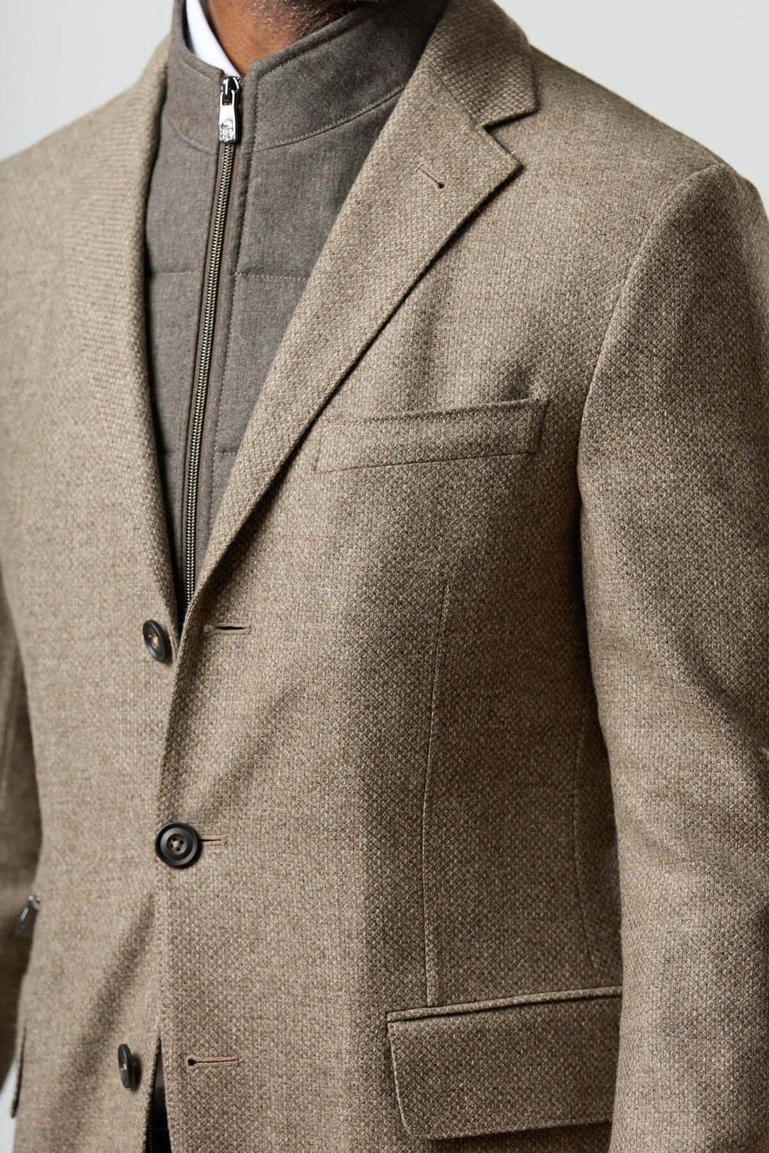 Textured wool blazer with integrated detachable collar