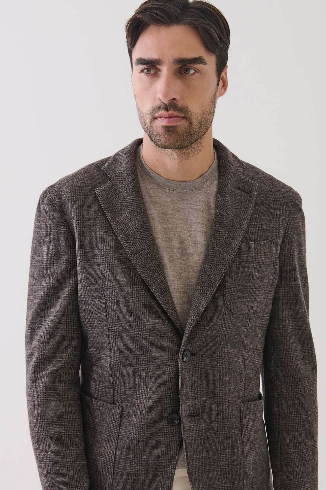 Blazer à deux boutons en laine à carreaux