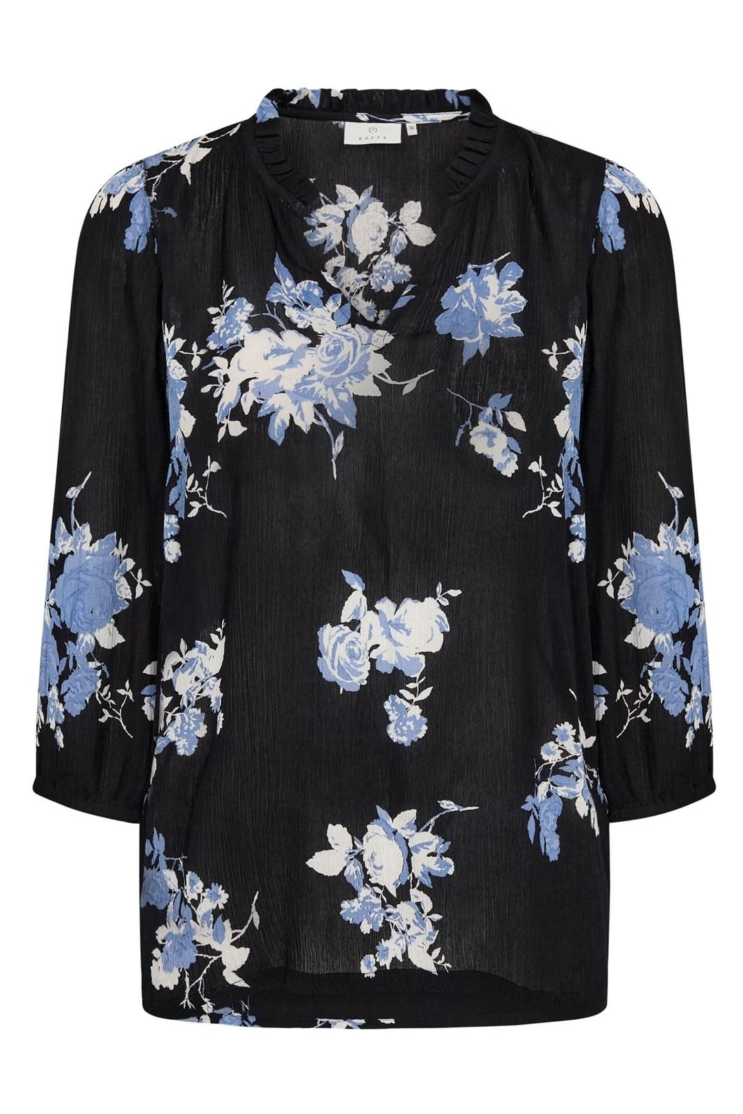Blouse Edita fluide noire avec imprimé floral bleu et manches 3/4, idéale pour un look féminin et décontracté.