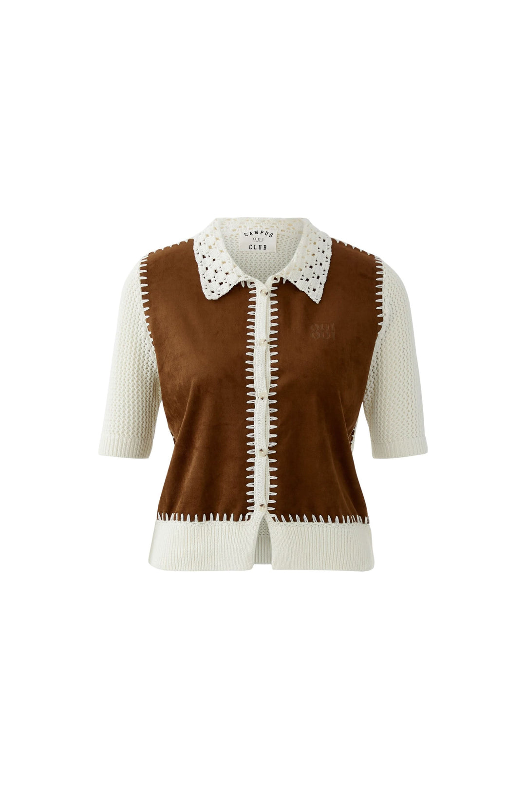 Blouse manches courtes avec col ajouré et détails contrastants, style artisanal et raffiné, coupe droite polyvalente élégante.