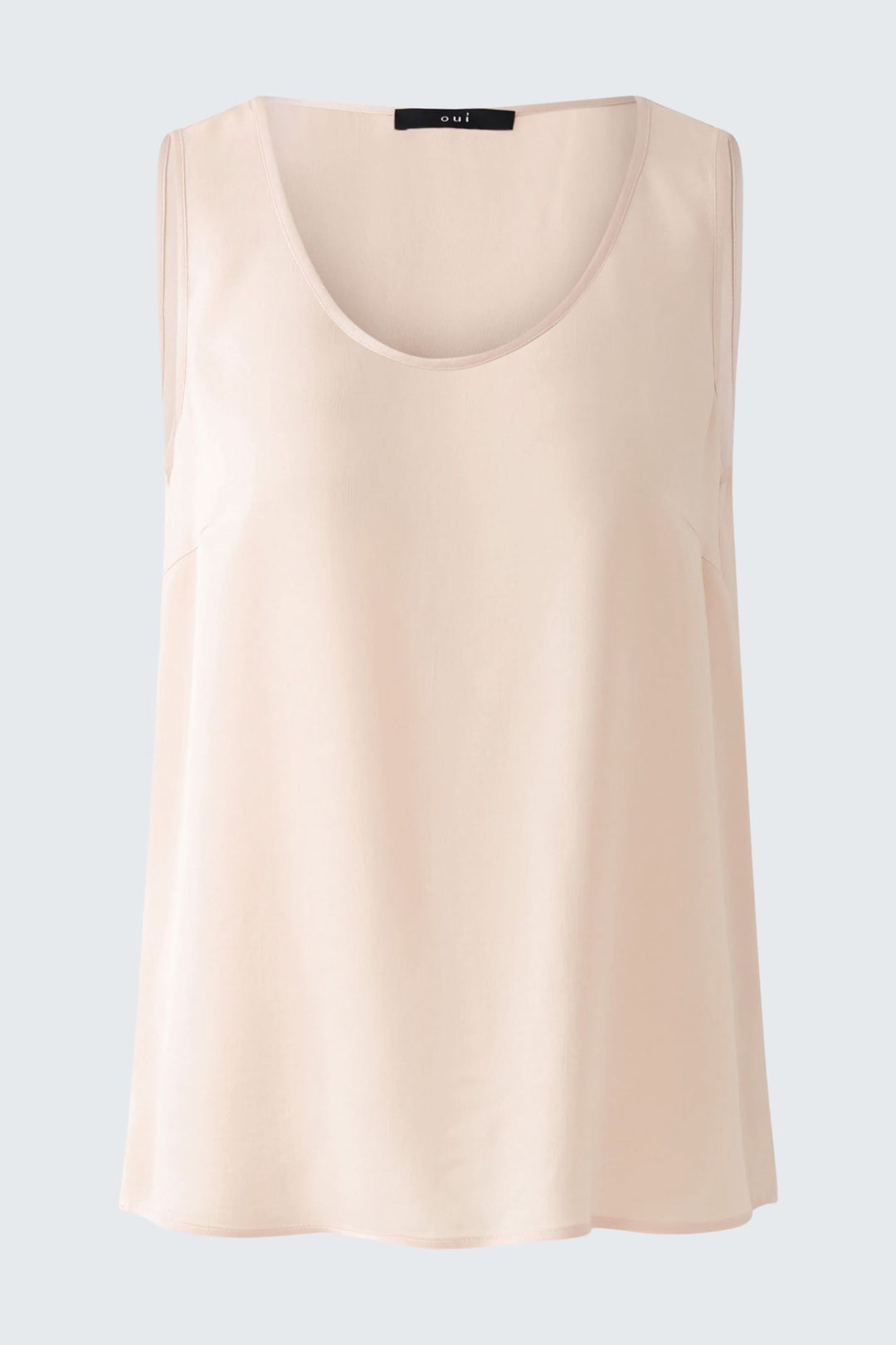Camisole Oui en viscose LENZING™ ECOVERO™, coupe évasée, couleur nude, douce et écoresponsable.
