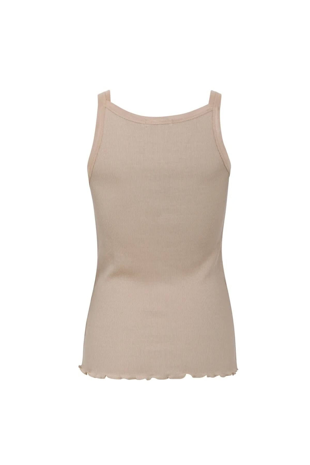 Camisole en soie beige avec encolure ronde et bretelles droites, parfaite pour un look élégant.