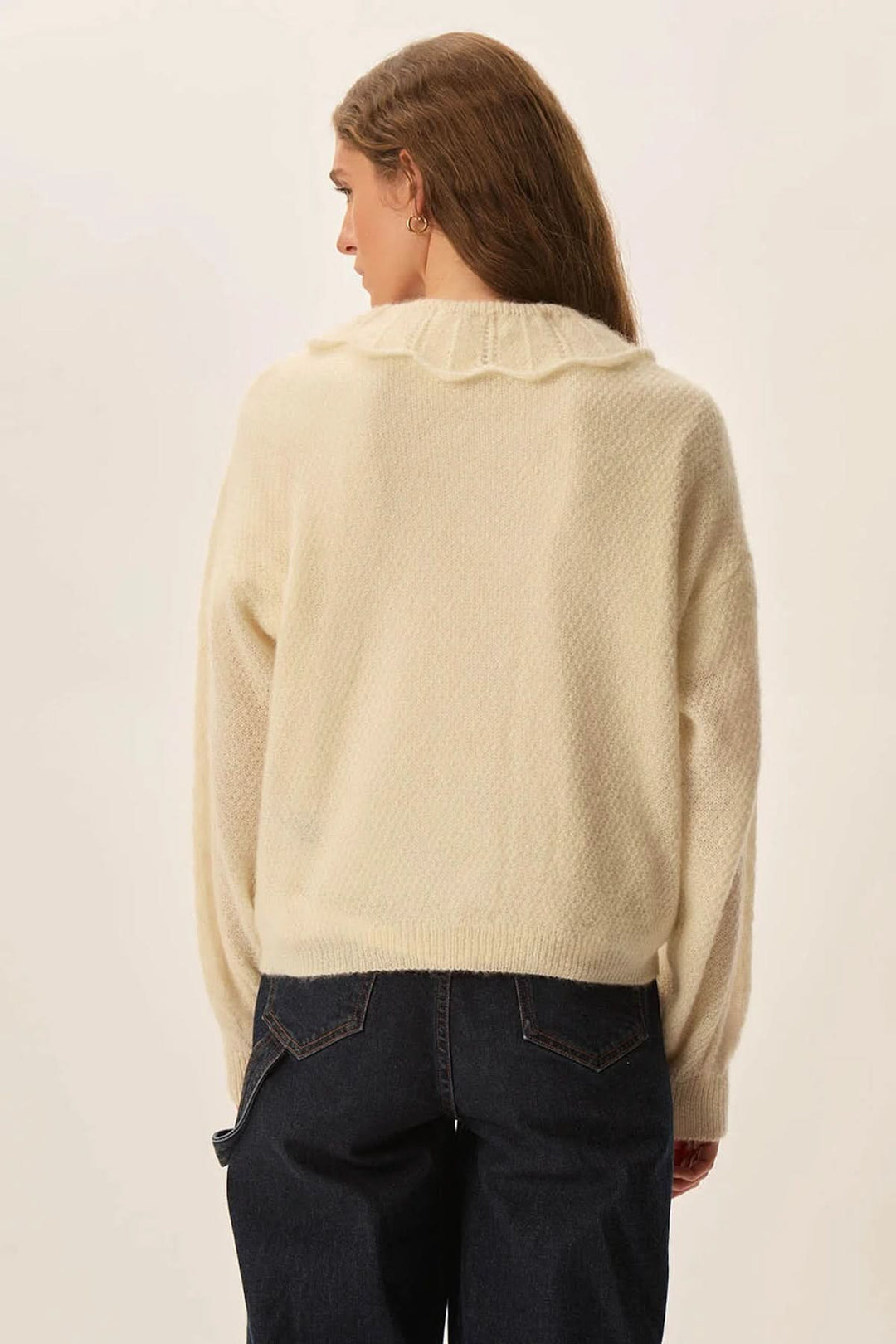 Short cardigan with collar