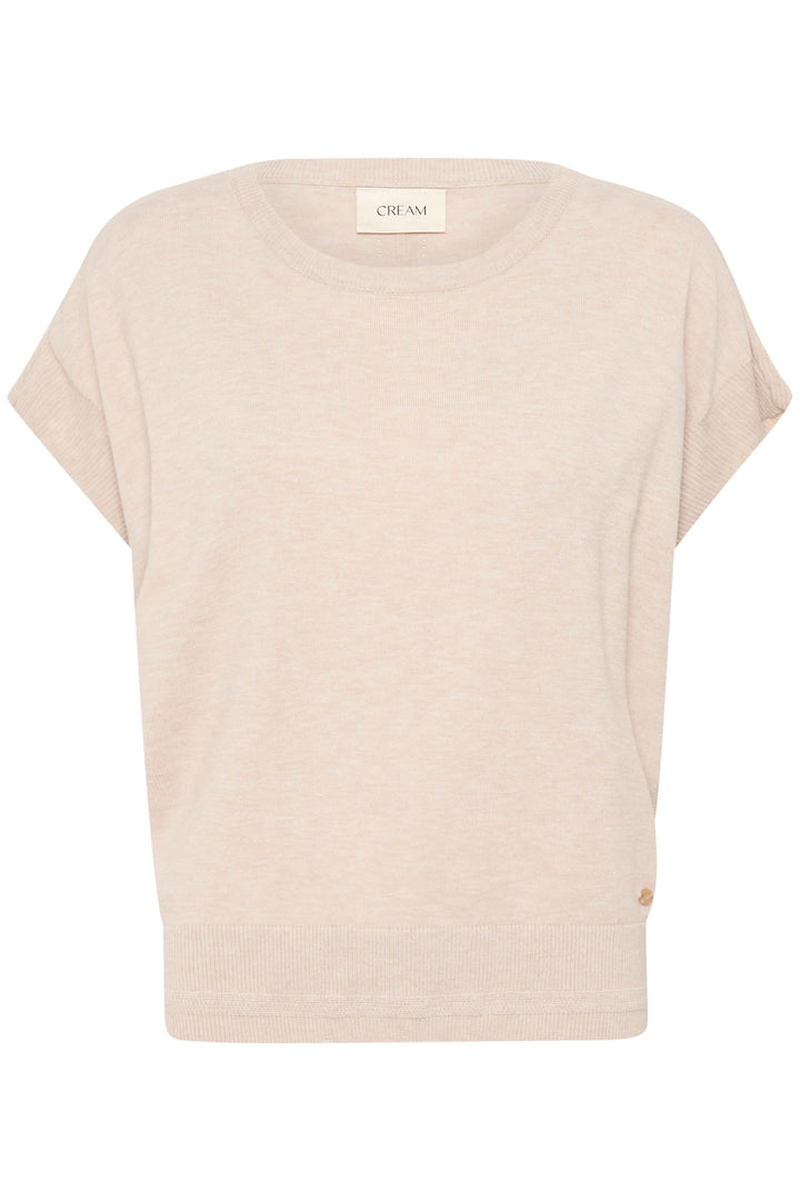 Chandail Dela beige sans manches au style décontracté, en maille légère et fluide, avec encolure dégagée.