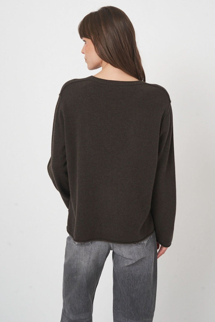Straight fit sweater