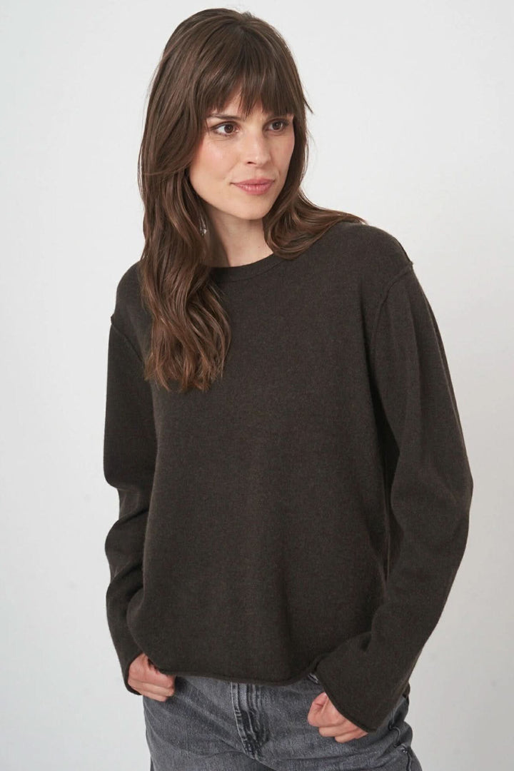 Straight fit sweater