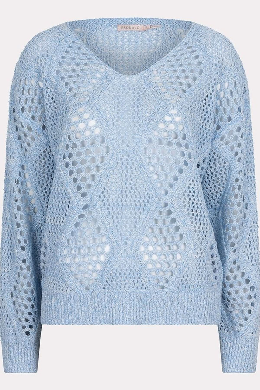 Chandail en crochet ajouré bleu avec col en V, motif géométrique et manches longues, style bohème chic.