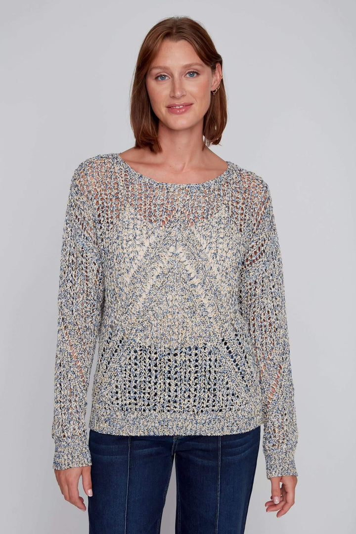 Chandail à maille ajourée multicolore avec motif en V, léger et confortable, idéal pour superposer.