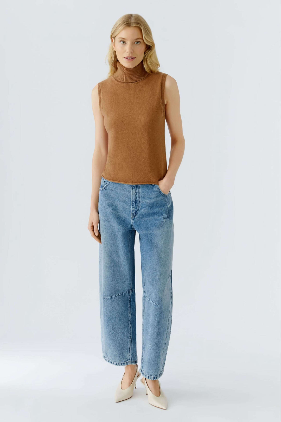 Chandail sans manches à col roulé, dos ajouré