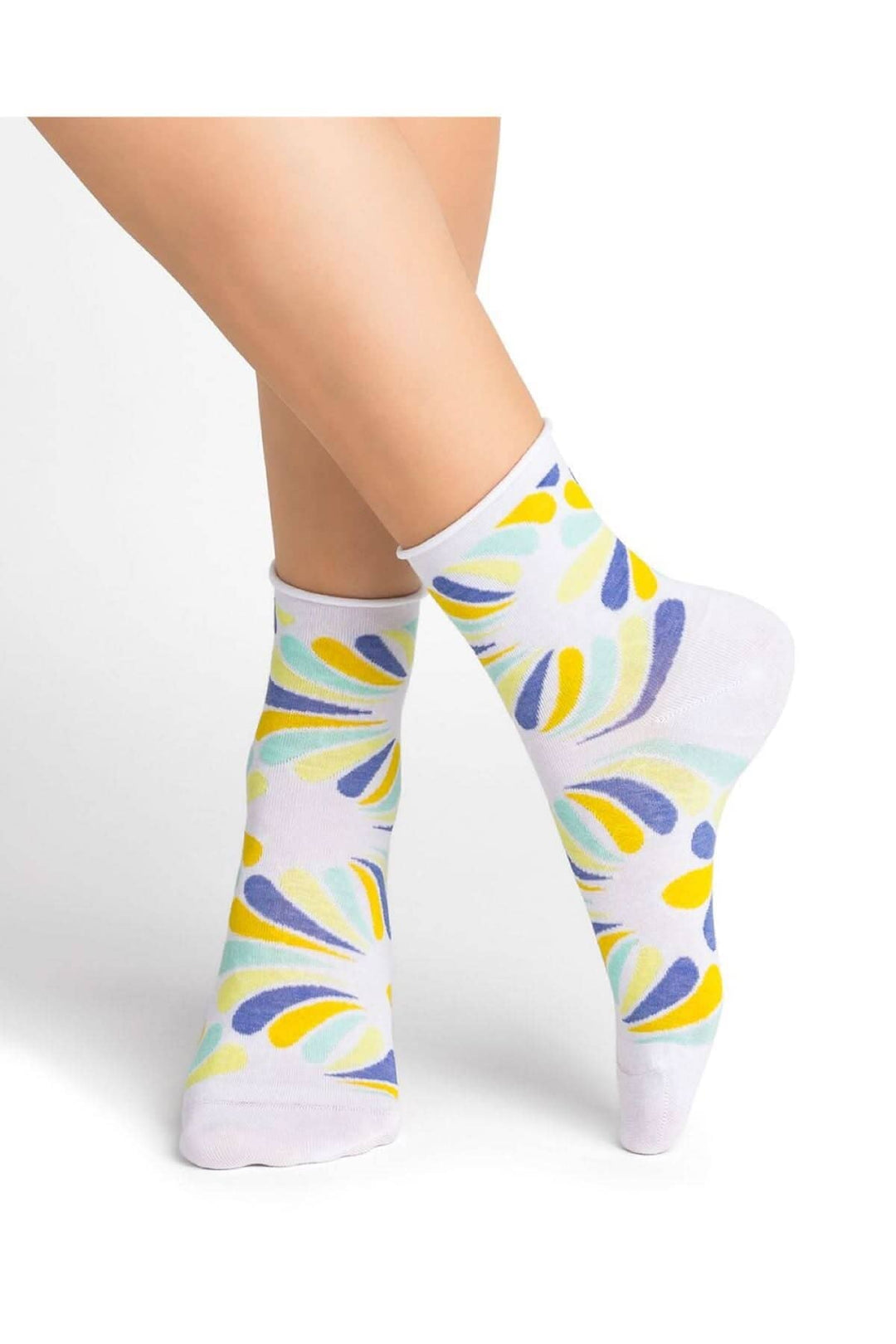 Chaussettes Flower Power fantaisie avec motif floral coloré et confort optimal en coton.