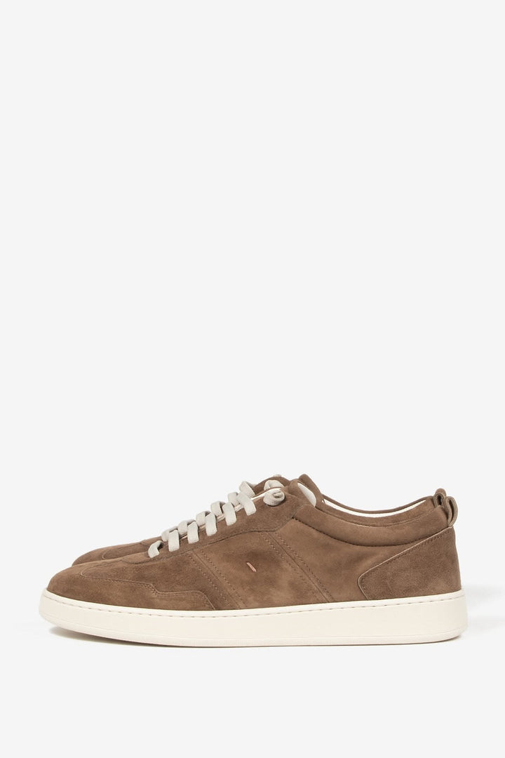 Suede shoe