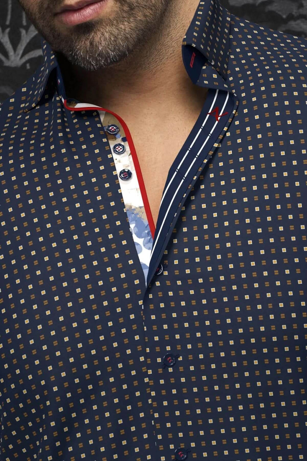 Chemise Arlo pour homme, en coton et spandex, avec motifs contrastants et boutonnière en angle, style habillé et décontracté.