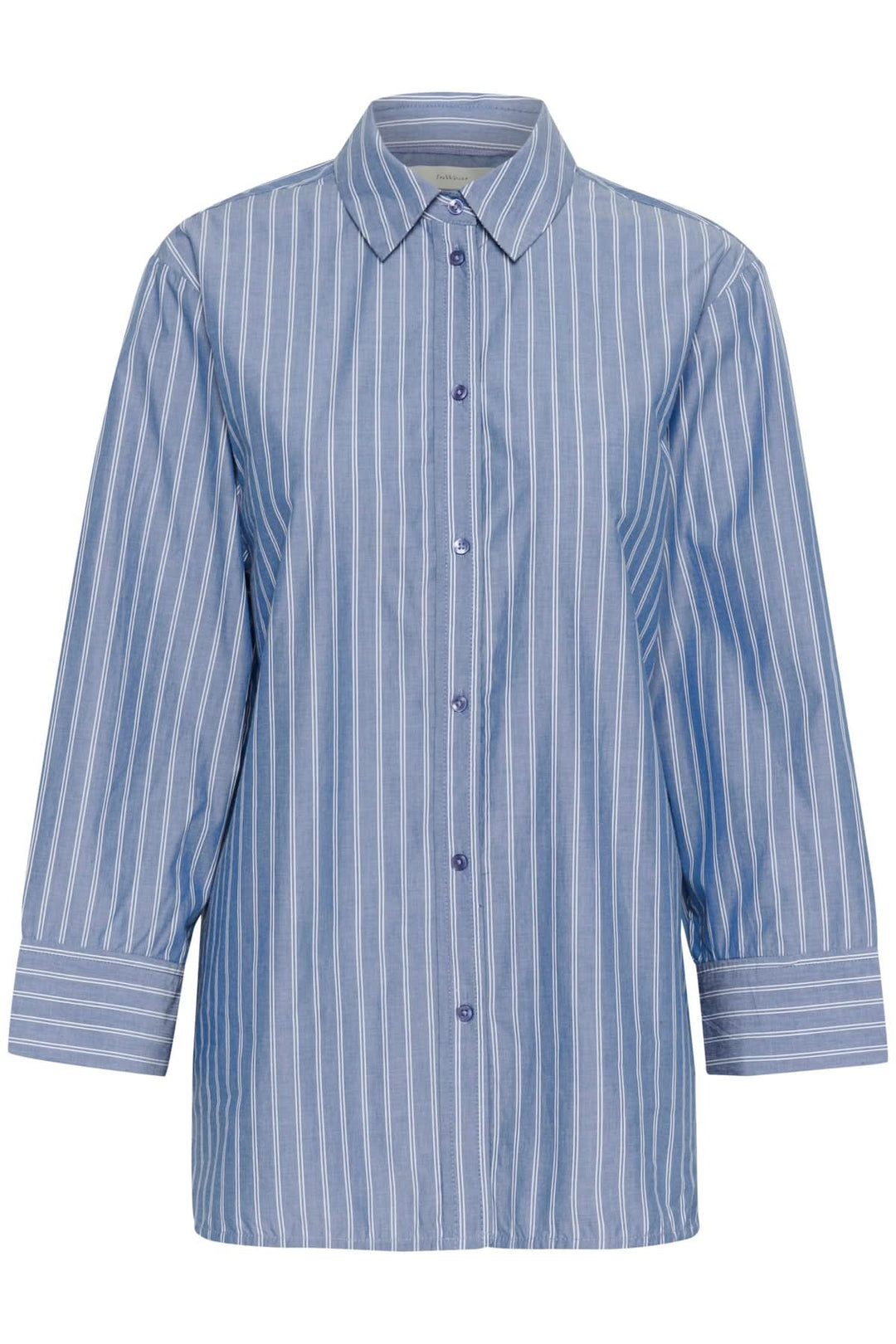 Chemise oversize à rayures bleues, confortable, chic minimaliste, col classique et manches longues.