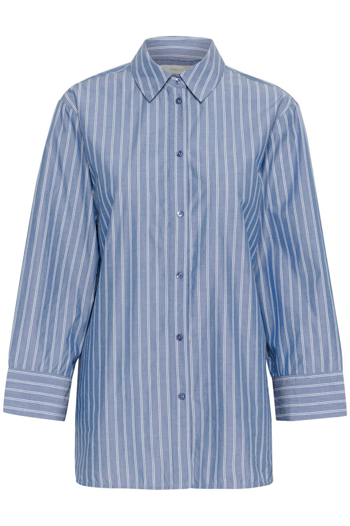 Chemise oversize à rayures bleues, confortable, chic minimaliste, col classique et manches longues.