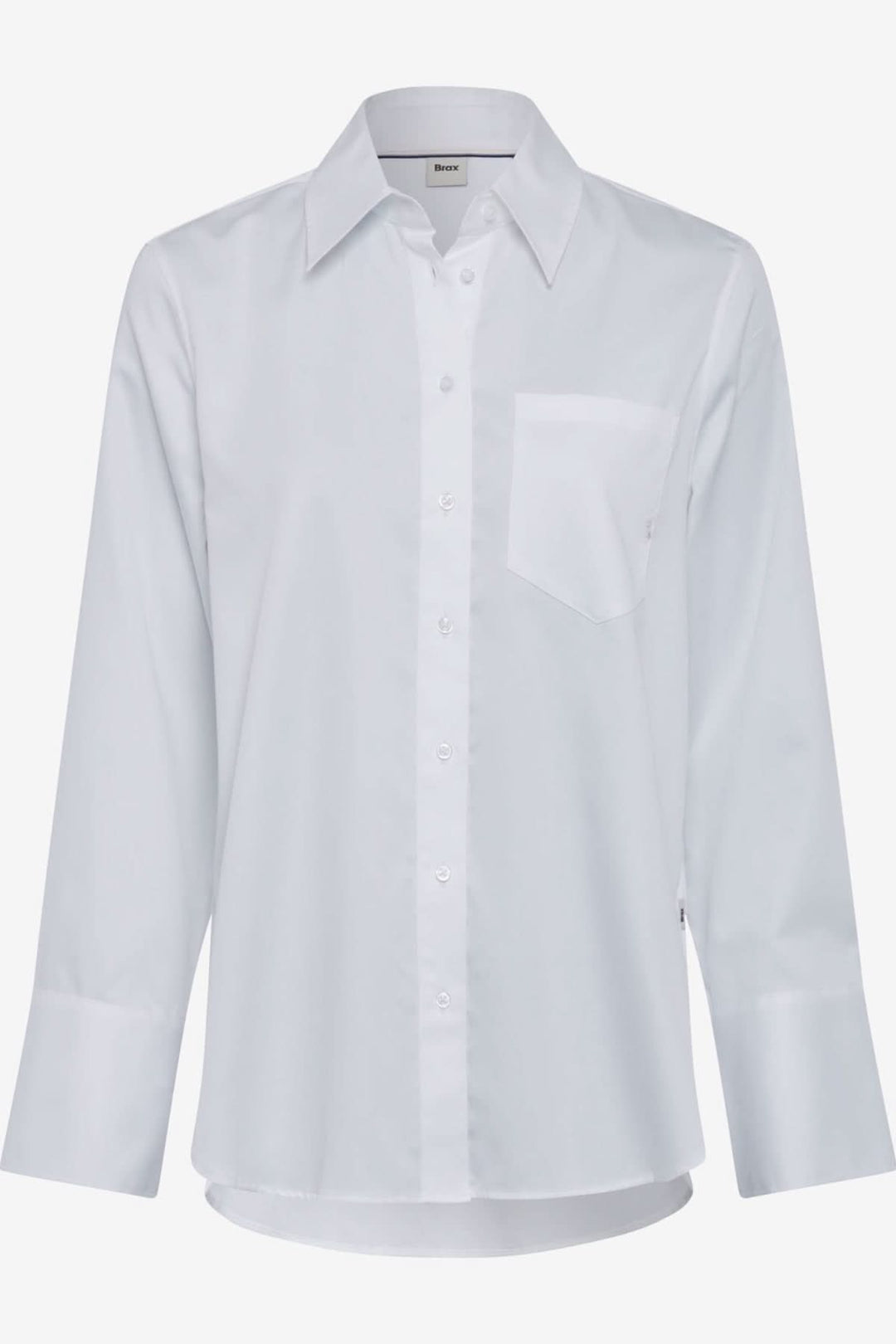 Chemisier Viki blanc, coupe oversize avec poche poitrine et col classique, idéal pour le printemps.