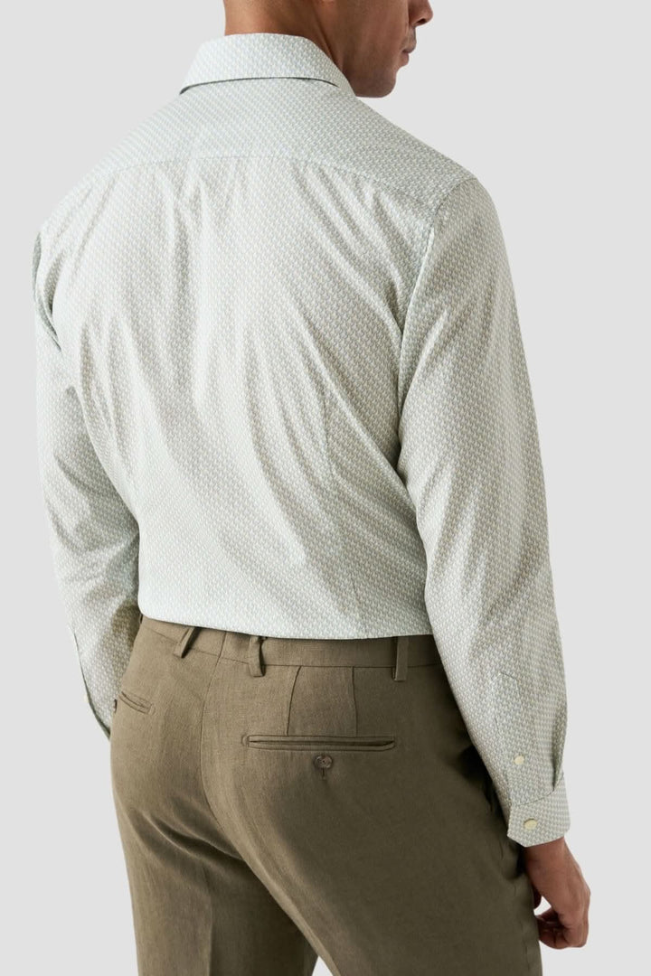 Chemise en coton à imprimé perroquet vue de dos, élégante et confortable, parfaite pour un look raffiné.