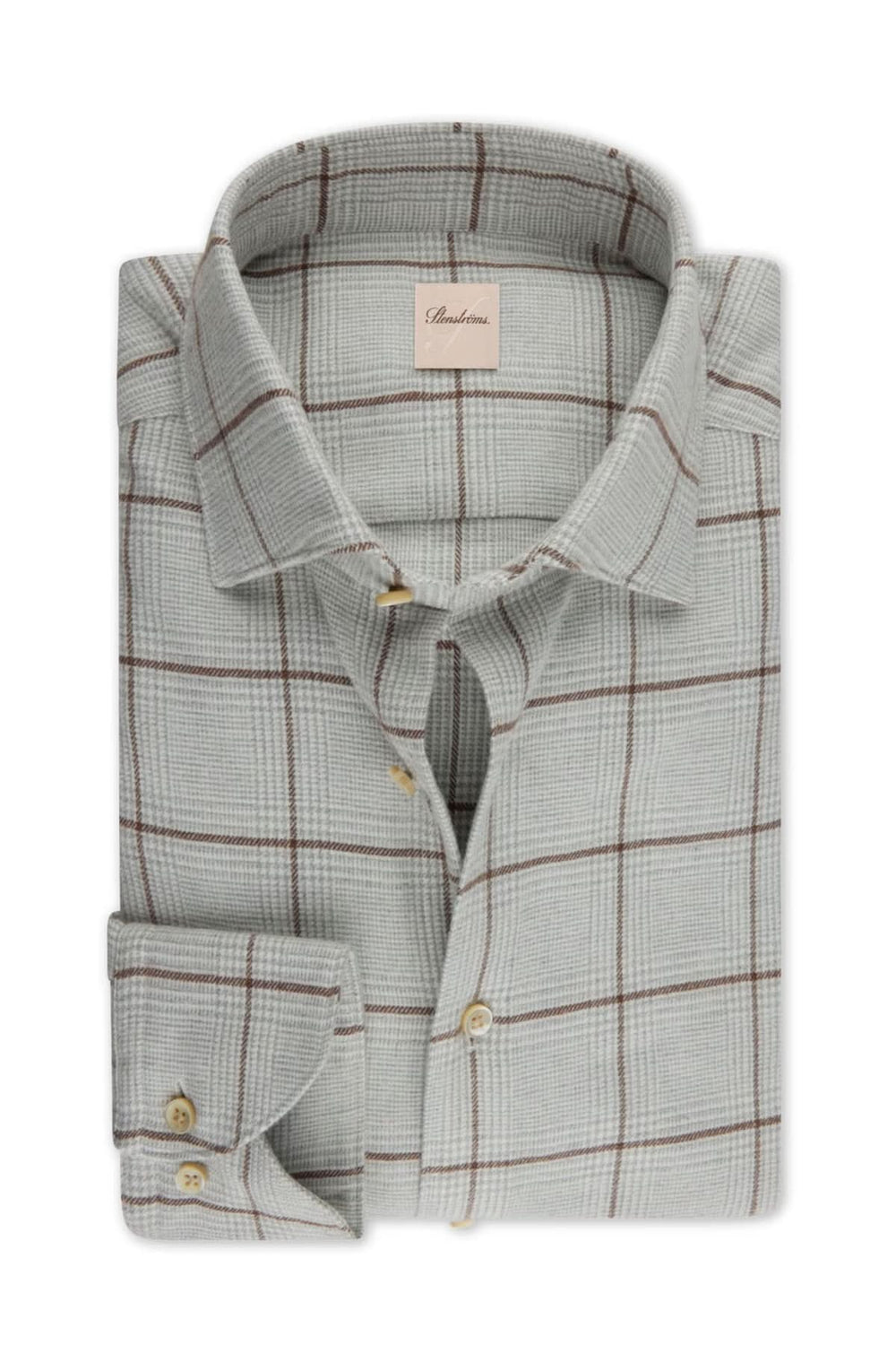 Chemise en flanelle grise à carreaux avec col cutaway modéré, boutons en nacre, élégante et confortable.