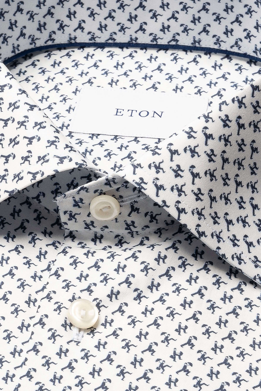 Chemise habillée à imprimé original de petites silhouettes en mouvement, réalisée par Eton.