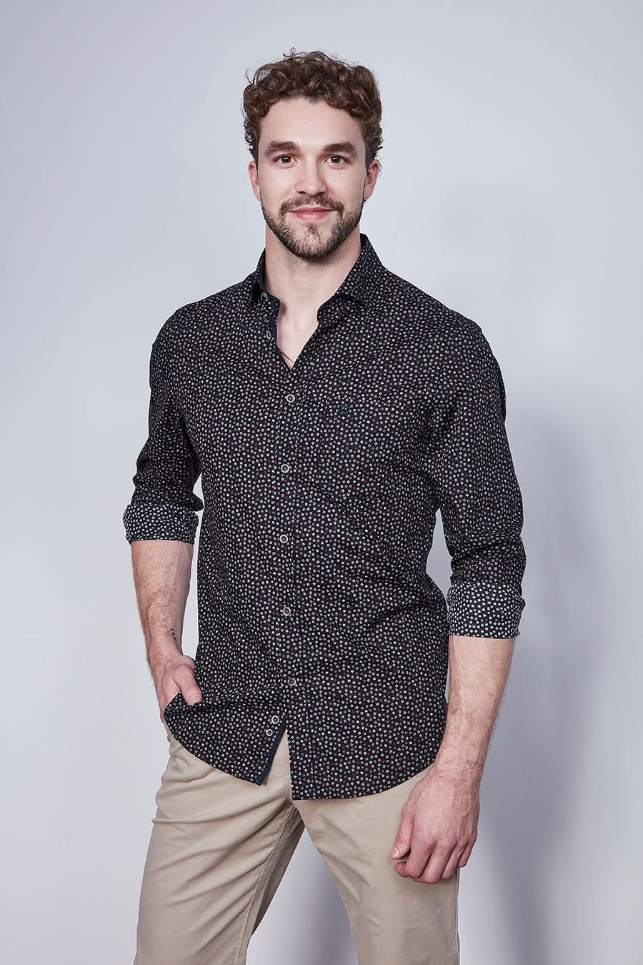 Chemise imprimée à petits motifs