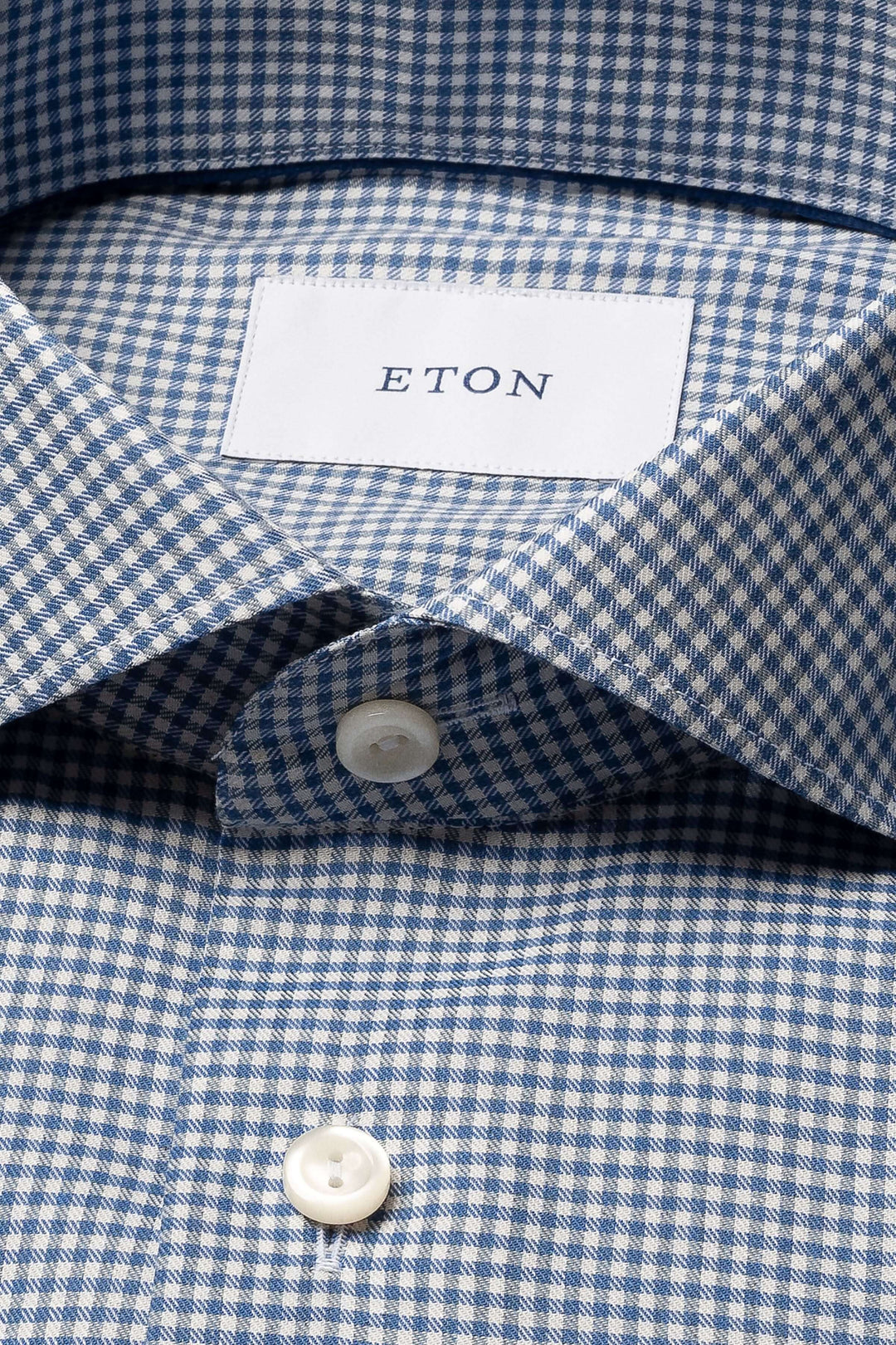Chemise à carreaux ETON avec col classique et boutons nacrés, style moderne et élégant.