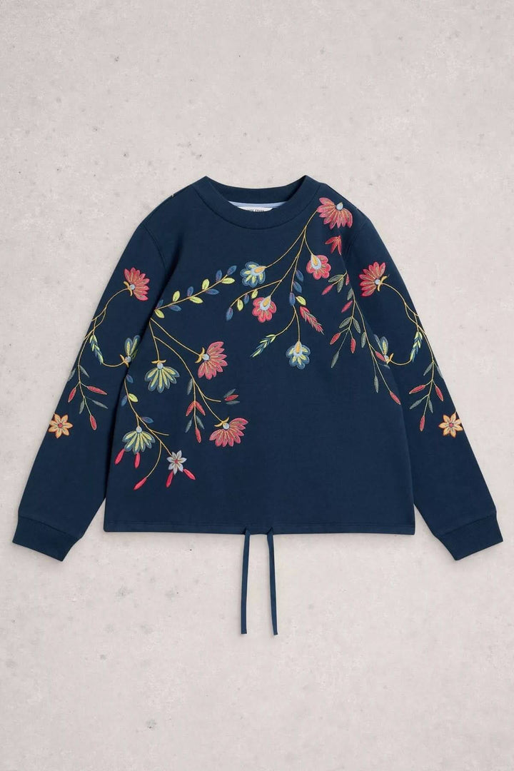 Coton ouaté à broderie florale avec manches longues, molleton doux et coupe droite, idéal pour un style décontracté en mi-saison.