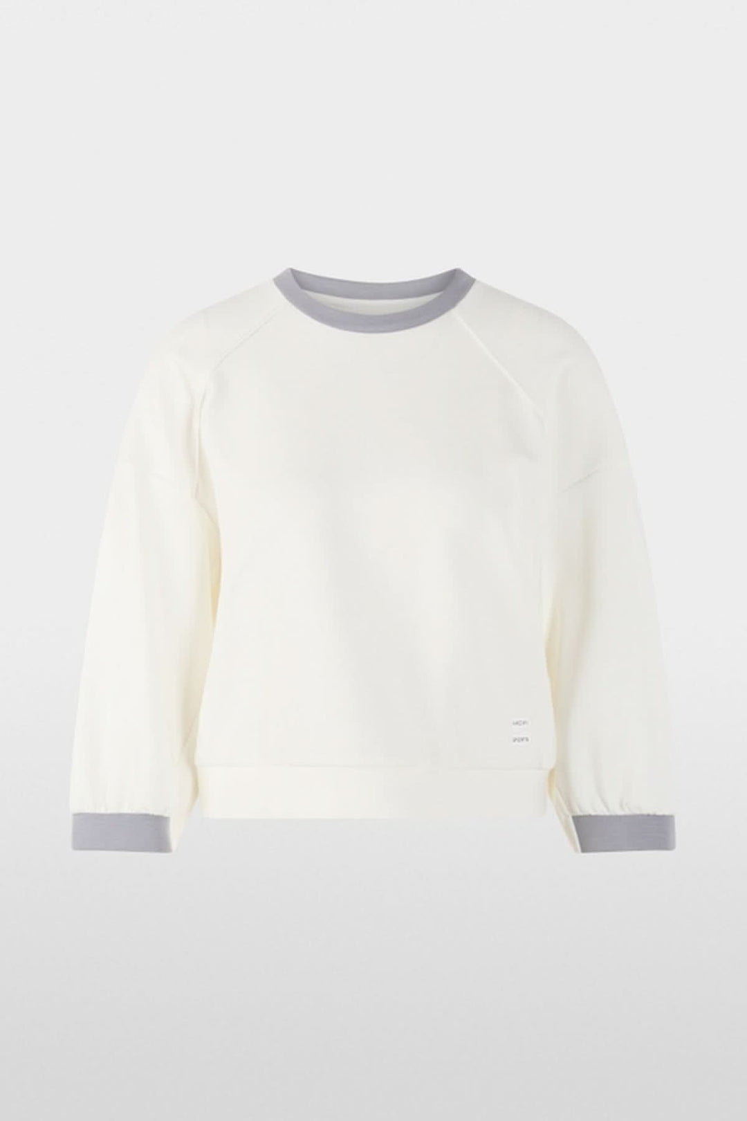 Coton ouaté décontracté blanc à manches bouffantes 3/4 avec coutures contrastées et logo Marc Cain Sports.