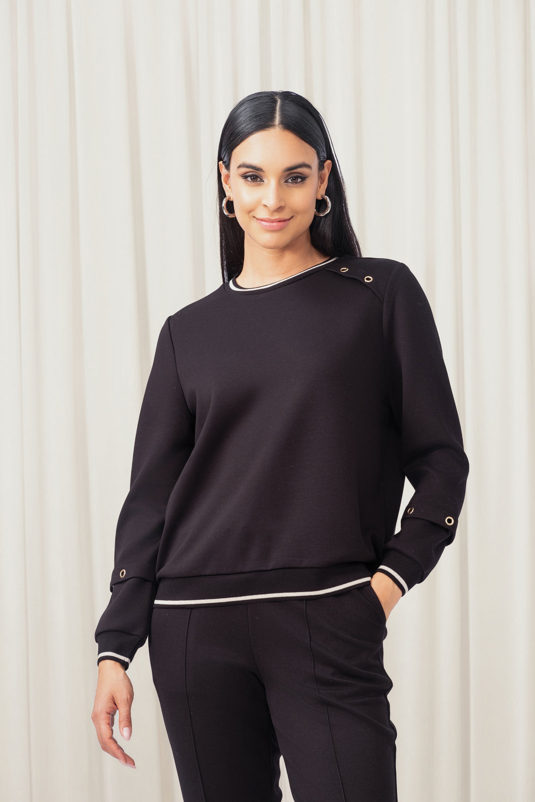 Round -neck