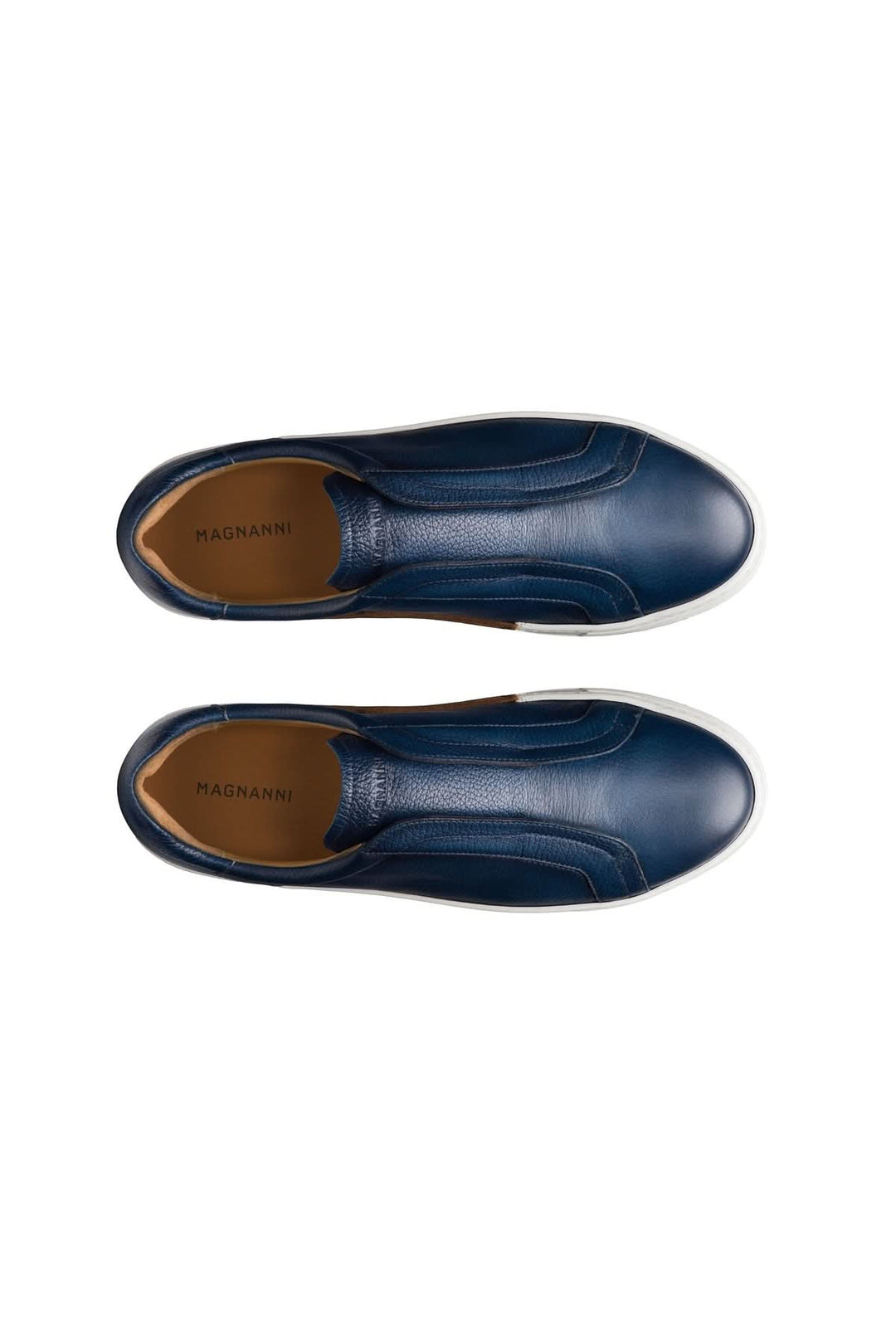 Vue de dessus des Espadrille gasol en cuir bleu sans lacets, avec semelle Ottawa et insert en cuir pour un ajustement facile.
