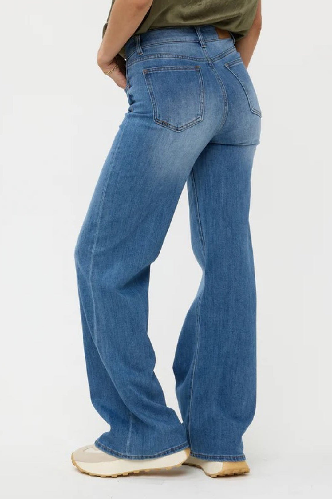 Flared leg jeans