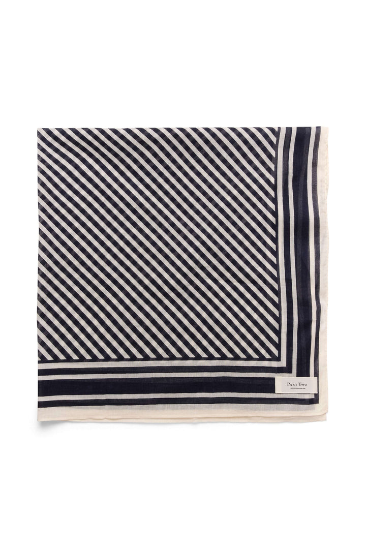 Foulard Phi élégant à rayures délicates, en coton doux pour un style rafraîchissant.