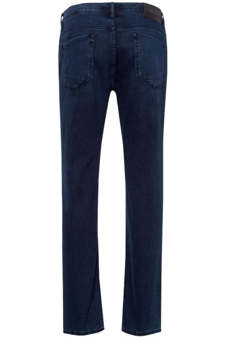 Jean Chuck en denim, coupe décontractée, cinq poches, vue arrière, couleur bleu foncé.