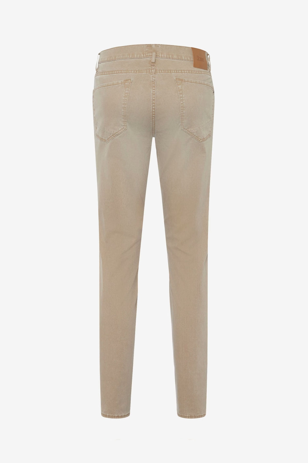 Jean coupe moderne beige, vue arrière, cinq poches, finition légèrement brossée pour un style décontracté.