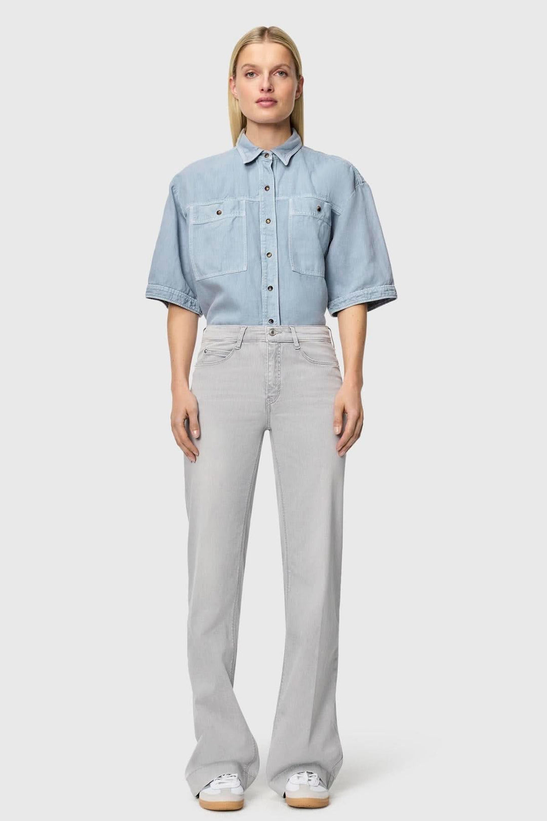 Porte-clés en métal doré Louis Vuitton ref.191015 - Joli Closet Porte-clés en métal doré Louis Vuitton ref.191015 - Joli Closet
