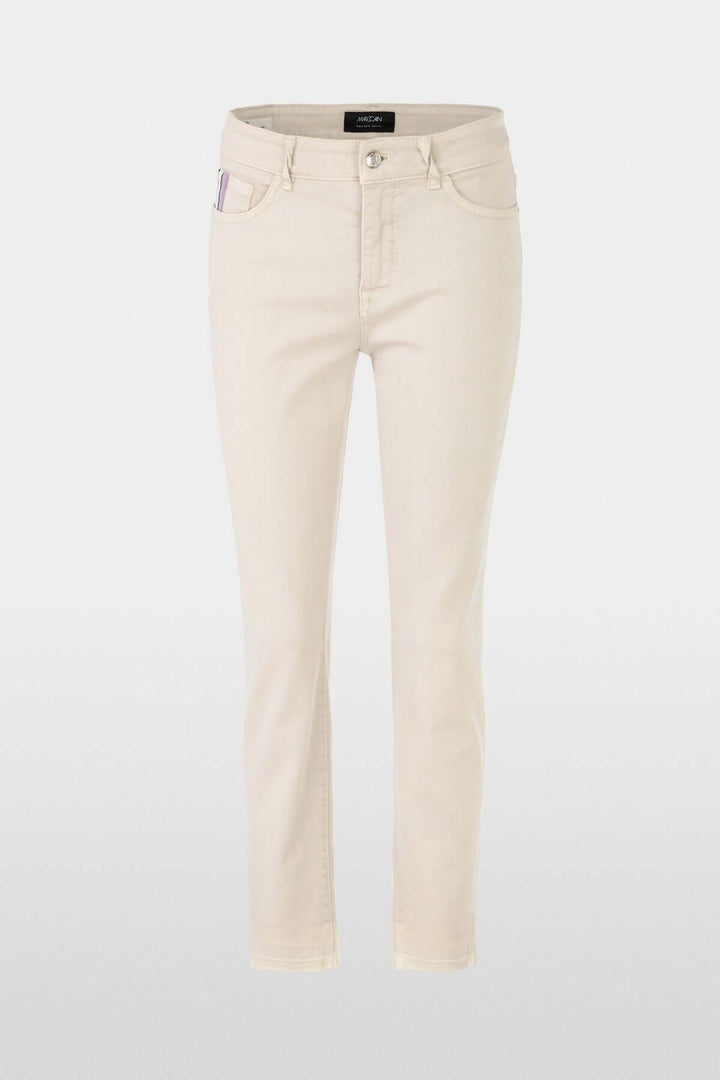 Jeans Silea beige à coupe fuselée, taille mi-haute, fermeture à glissière, idéal pour look casual-chic.