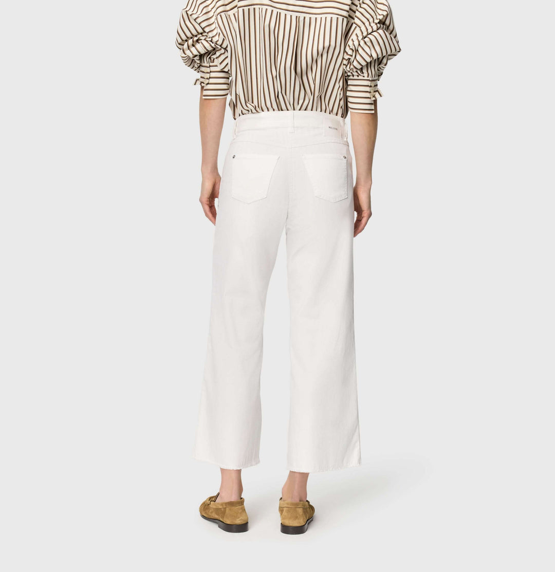 Vue arrière du Jeans léger Dream wide cropped blanc avec coupe ample et jambes larges, idéal pour une tenue polyvalente et élégante.