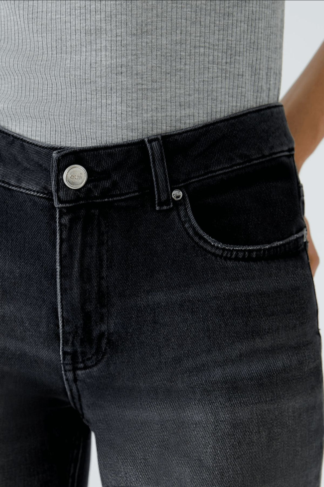 Casual flared jeans