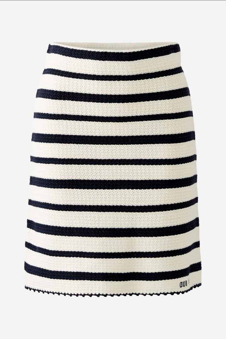 Short lined skirt