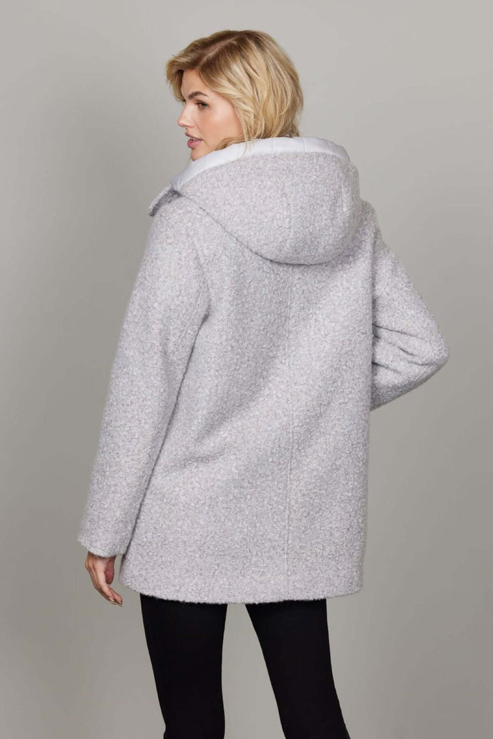 Short coat with hood