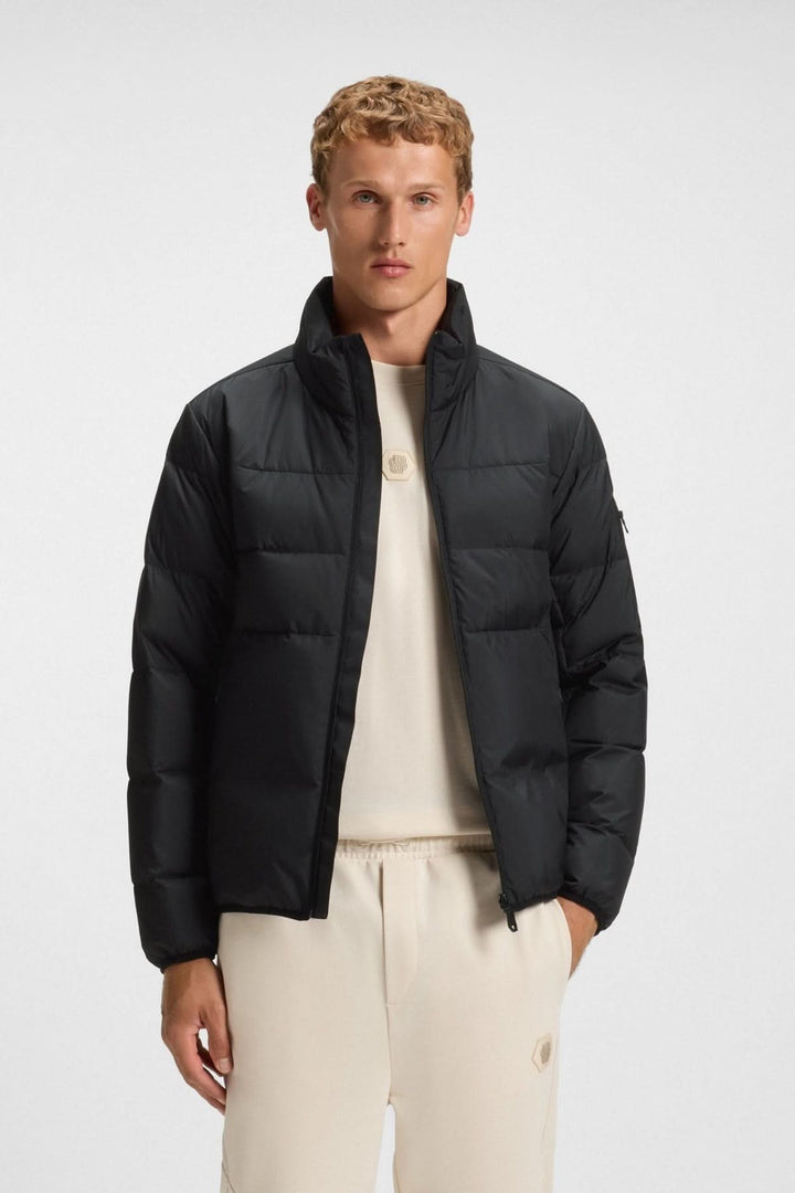 Water-repellent quilted down coat with sleeve pocket