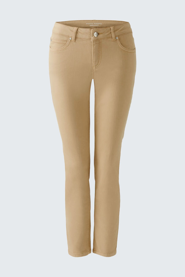 Pantalon jogging Baxtor slim beige, taille mi-haute, longueur raccourcie, avec fermeture Zip-Fly et cinq poches.