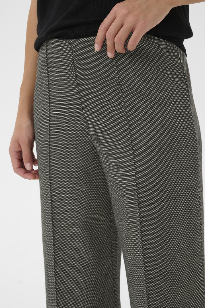 Ilisan pants