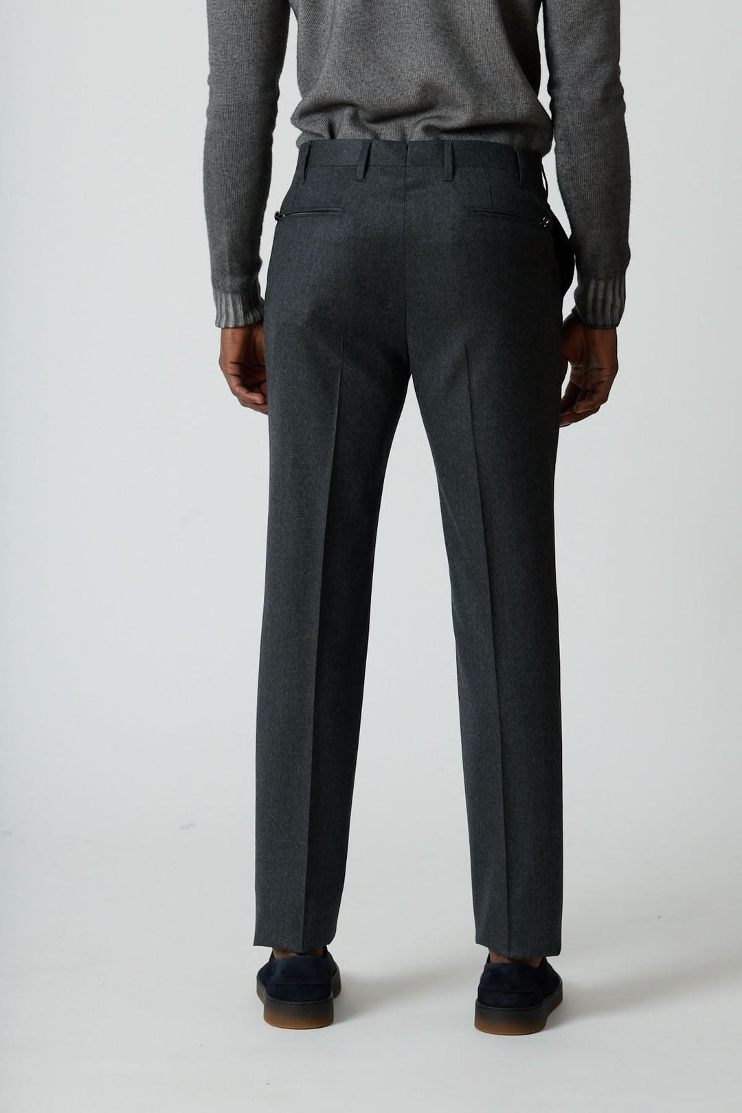 Pantalon habillé en laine vierge