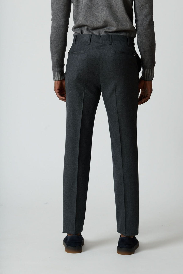 Pantalon habillé en laine vierge